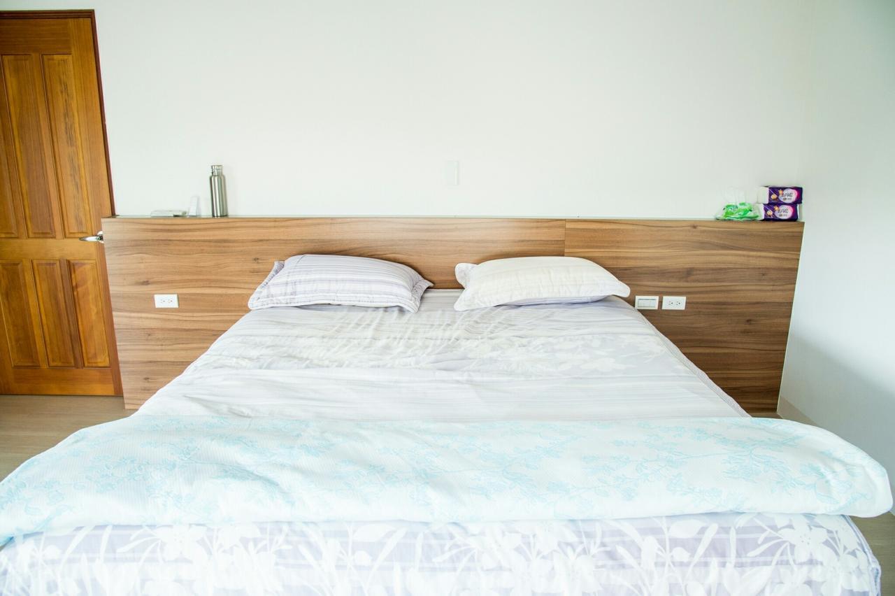 Mountain Homestay 6-8人包棟民宿 Xinhua Eksteriør bilde