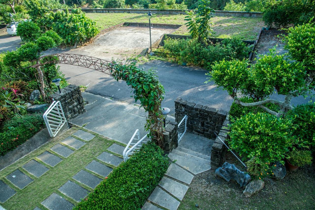 Mountain Homestay 6-8人包棟民宿 Xinhua Eksteriør bilde